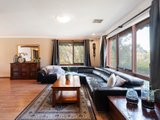 https://images.listonce.com.au/custom/160x/listings/18-crofton-terrace-doncaster-east-vic-3109/538/01705538_img_04.jpg?8fmCPi68eVk