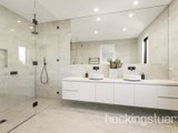 https://images.listonce.com.au/custom/160x/listings/18-cumberland-avenue-balwyn-north-vic-3104/916/01683916_img_07.jpg?QcBuCM5Swhg