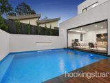 https://images.listonce.com.au/custom/160x/listings/18-cumberland-avenue-balwyn-north-vic-3104/916/01683916_img_09.jpg?KuzCe0dB0Ms