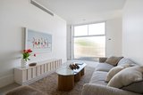 https://images.listonce.com.au/custom/160x/listings/18-cyril-street-elwood-vic-3184/582/01954582_img_18.jpg?yCgpyLVkFCg