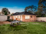 https://images.listonce.com.au/custom/160x/listings/18-dallas-crescent-watsonia-north-vic-3087/389/01572389_img_07.jpg?LDO2qc9cVKU