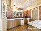 https://images.listonce.com.au/custom/160x/listings/18-darlington-avenue-wheelers-hill-vic-3150/249/01661249_img_04.jpg?t2hh005-RV4