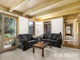 https://images.listonce.com.au/custom/160x/listings/18-darlington-avenue-wheelers-hill-vic-3150/249/01661249_img_06.jpg?32VVk_h2p2c
