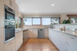 https://images.listonce.com.au/custom/160x/listings/18-dartagook-street-diamond-creek-vic-3089/536/01721536_img_05.jpg?uTxg4pQaw4c