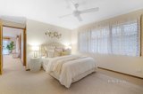 https://images.listonce.com.au/custom/160x/listings/18-dartagook-street-diamond-creek-vic-3089/536/01721536_img_07.jpg?LE4KHP1IvlU