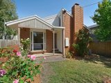 https://images.listonce.com.au/custom/160x/listings/18-duke-street-ashburton-vic-3147/118/00829118_img_01.jpg?v_0mKClCnTs