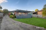 https://images.listonce.com.au/custom/160x/listings/18-eastwood-crescent-mooroolbark-vic-3138/572/01913572_img_21.jpg?mQEcXTNeQds
