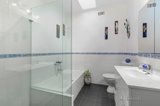 https://images.listonce.com.au/custom/160x/listings/18-edinburgh-road-blackburn-south-vic-3130/330/00797330_img_05.jpg?soWDJrJRpmg