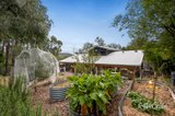 https://images.listonce.com.au/custom/160x/listings/18-fairview-road-chum-creek-vic-3777/053/01902053_img_22.jpg?VSkUvD9TIkE
