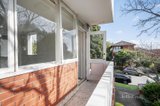 https://images.listonce.com.au/custom/160x/listings/18-gladstone-street-kew-vic-3101/201/01559201_img_06.jpg?GfBx0FQGPZ4