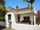 https://images.listonce.com.au/custom/160x/listings/18-gladstone-street-windsor-vic-3181/972/01731972_img_01.jpg?dxQMCay0gRo