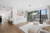 https://images.listonce.com.au/custom/160x/listings/18-glen-park-road-bayswater-north-vic-3153/298/01936298_img_05.jpg?oPpAlATrANc