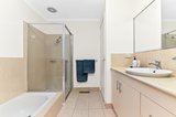 https://images.listonce.com.au/custom/160x/listings/18-glen-road-glen-waverley-vic-3150/997/01912997_img_04.jpg?91Cyik9SExg