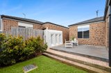 https://images.listonce.com.au/custom/160x/listings/18-glengate-street-hamlyn-heights-vic-3215/979/01459979_img_07.jpg?7EEAwcnxSqI