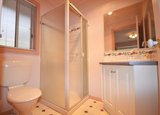 https://images.listonce.com.au/custom/160x/listings/18-goldentree-drive-chirnside-park-vic-3116/667/01700667_img_04.jpg?YTRkAdUNtVU