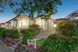 https://images.listonce.com.au/custom/160x/listings/18-gordons-road-templestowe-lower-vic-3107/731/00326731_img_02.jpg?jS070RP-V8Q