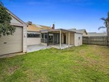 https://images.listonce.com.au/custom/160x/listings/18-guthrie-avenue-north-geelong-vic-3215/142/01938142_img_13.jpg?1Vq8PuXTHjg