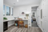 https://images.listonce.com.au/custom/160x/listings/18-hawthory-road-kilsyth-vic-3137/579/00995579_img_05.jpg?gCHUw-QZW64