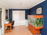 https://images.listonce.com.au/custom/160x/listings/18-henderson-drive-lara-vic-3212/757/01699757_img_07.jpg?O21tAOECp58