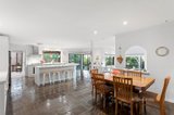 https://images.listonce.com.au/custom/160x/listings/18-highfield-avenue-warranwood-vic-3134/592/01601592_img_03.jpg?sDU_XoexWCQ