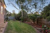 https://images.listonce.com.au/custom/160x/listings/18-highfield-avenue-warranwood-vic-3134/592/01601592_img_15.jpg?t5xCGMkZo3o