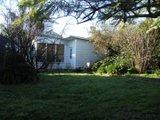 https://images.listonce.com.au/custom/160x/listings/18-humble-street-east-geelong-vic-3219/989/01698989_img_02.jpg?82qCoGXjvos