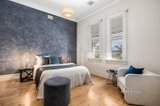 https://images.listonce.com.au/custom/160x/listings/18-huntly-street-moonee-ponds-vic-3039/483/01722483_img_05.jpg?oiD1gQS6nLY