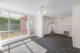 https://images.listonce.com.au/custom/160x/listings/18-iris-road-glen-iris-vic-3146/662/00902662_img_05.jpg?nSA2vHKuwac