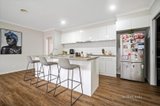 https://images.listonce.com.au/custom/160x/listings/18-kalamata-avenue-alfredton-vic-3350/050/01596050_img_09.jpg?idmcn3YkAbI