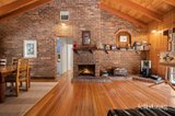 https://images.listonce.com.au/custom/160x/listings/18-kalamunda-terrace-healesville-vic-3777/933/01981933_img_08.jpg?4CQW1cGtClo