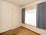 https://images.listonce.com.au/custom/160x/listings/18-kedleston-road-herne-hill-vic-3218/008/01699008_img_06.jpg?MWb9ikq8m7g