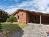 https://images.listonce.com.au/custom/160x/listings/18-kelvin-drive-ferntree-gully-vic-3156/662/01524662_img_17.jpg?rNilnuRuDx8