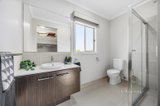 https://images.listonce.com.au/custom/160x/listings/18-kiah-street-glen-waverley-vic-3150/577/01557577_img_13.jpg?ufzc5wdawYk