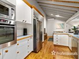 https://images.listonce.com.au/custom/160x/listings/18-kingswood-drive-chirnside-park-vic-3116/729/01525729_img_09.jpg?z9dIv9eNOI8