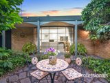 https://images.listonce.com.au/custom/160x/listings/18-kingswood-drive-chirnside-park-vic-3116/729/01525729_img_20.jpg?_1MiqNd9cqI