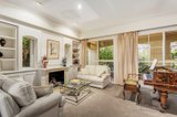 https://images.listonce.com.au/custom/160x/listings/18-linckens-crescent-balwyn-vic-3103/378/00406378_img_02.jpg?N5XIF6HxXNc