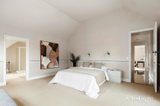 https://images.listonce.com.au/custom/160x/listings/18-logan-street-canterbury-vic-3126/358/01748358_img_10.jpg?Xn2zV1JpDTw