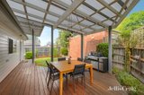 https://images.listonce.com.au/custom/160x/listings/18-lorienne-street-heathmont-vic-3135/212/00874212_img_07.jpg?YV61FiXdie4