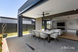 https://images.listonce.com.au/custom/160x/listings/18-lunar-drive-greenvale-vic-3059/294/01855294_img_12.jpg?RsNPOyHvkhc
