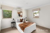 https://images.listonce.com.au/custom/160x/listings/18-lyell-parade-greensborough-vic-3088/968/01843968_img_13.jpg?AJgqQPJYw4U