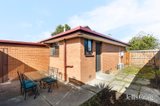 https://images.listonce.com.au/custom/160x/listings/18-macartney-street-reservoir-vic-3073/497/01816497_img_09.jpg?ufVPHS2kl10