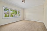 https://images.listonce.com.au/custom/160x/listings/18-maidstone-street-ringwood-vic-3134/892/01646892_img_04.jpg?Njn9NvdtZ18