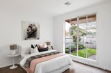 https://images.listonce.com.au/custom/160x/listings/18-malacca-street-mckinnon-vic-3204/031/01243031_img_08.jpg?UUqa1Qr_DV8