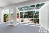 https://images.listonce.com.au/custom/160x/listings/18-malmsbury-street-hawthorn-vic-3122/698/01607698_img_05.jpg?zeBTwV51VKc