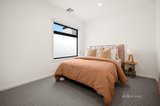 https://images.listonce.com.au/custom/160x/listings/18-marbles-crescent-ballarat-east-vic-3350/011/01692011_img_03.jpg?JhjgYs0iUu0
