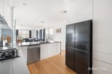 https://images.listonce.com.au/custom/160x/listings/18-marlborough-street-bentleigh-east-vic-3165/040/01742040_img_05.jpg?CxerRhrDW7Y