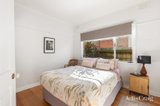 https://images.listonce.com.au/custom/160x/listings/18-marlborough-street-bentleigh-east-vic-3165/040/01742040_img_07.jpg?fVru4Q-OSqs