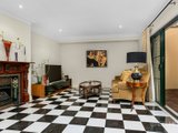 https://images.listonce.com.au/custom/160x/listings/18-martin-street-south-melbourne-vic-3205/139/01087139_img_02.jpg?hPIDOx2Wo1M