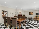 https://images.listonce.com.au/custom/160x/listings/18-martin-street-south-melbourne-vic-3205/139/01087139_img_03.jpg?1P73RpfeI3k