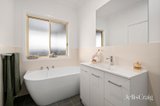 https://images.listonce.com.au/custom/160x/listings/18-mayfair-court-chirnside-park-vic-3116/959/01942959_img_13.jpg?GKdCJLoxMWU